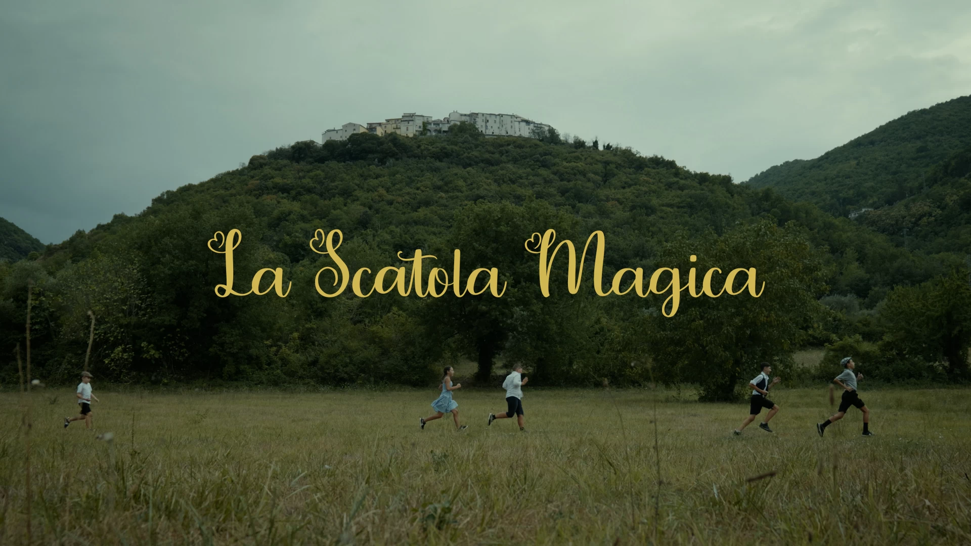 Sant’Agapito: “La Scatola magica” e’ il nuovo cortometraggio realizzato in Molise nella piccola frazione di Temennotte. Guarda il video.